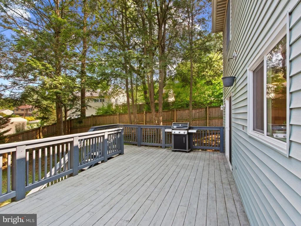Photo of 1153 HAMPTON ROAD