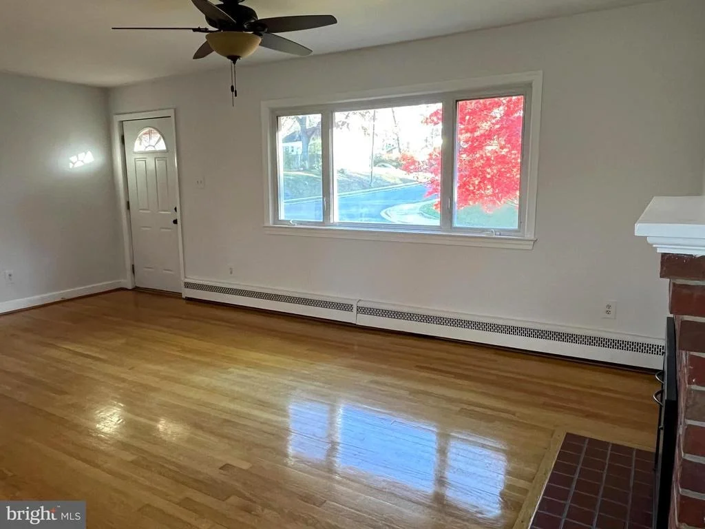 Photo of 10718 JOYCE DRIVE