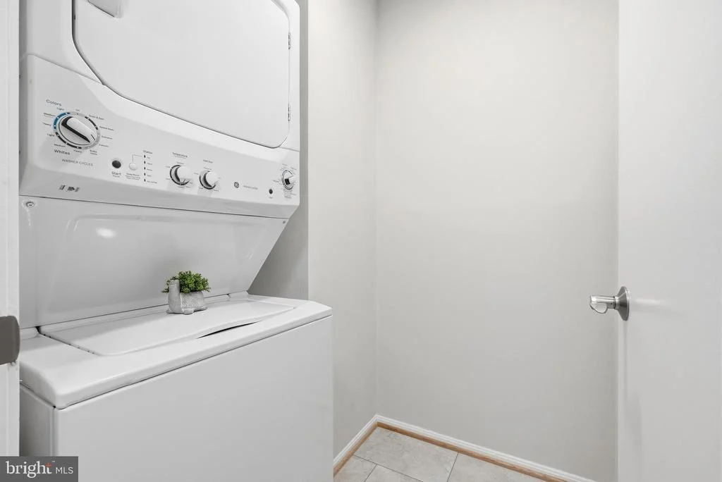 Photo of Unit 3524 at 15115 INTERLACHEN DRIVE