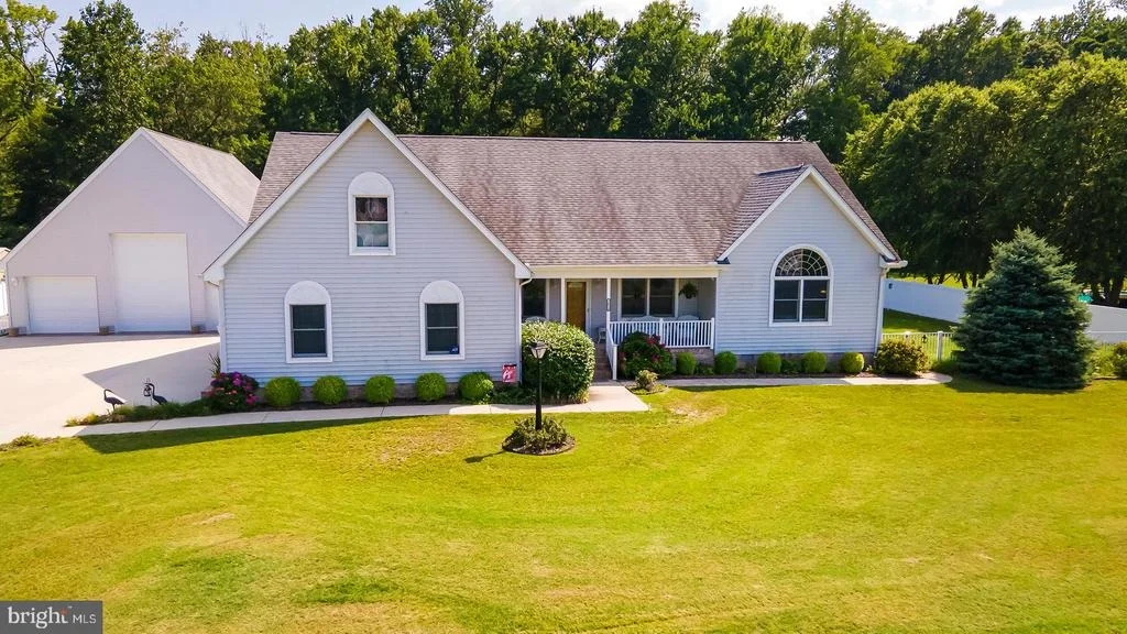 Photo of 36554 CAMP BARNES ROAD