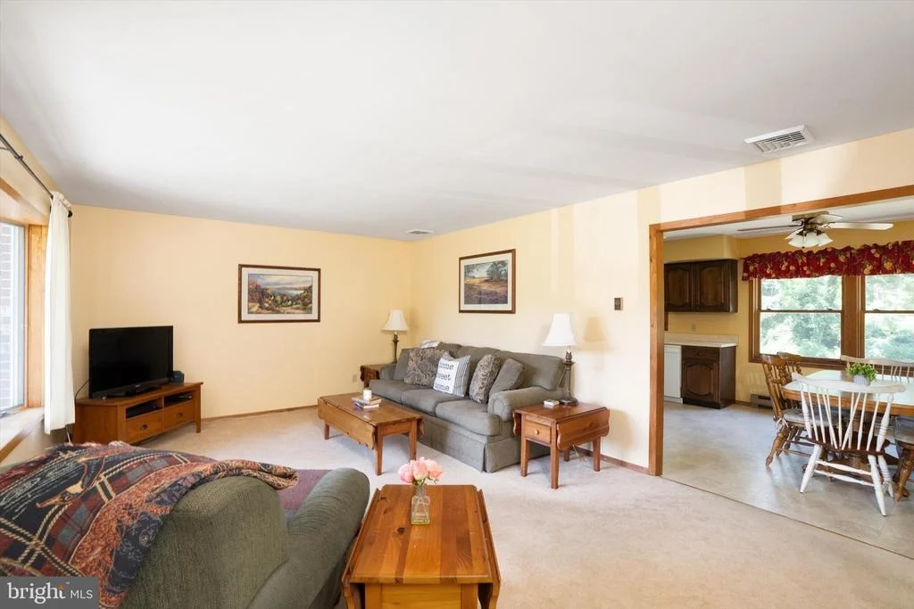 Photo of 6 ELEANOR DRIVE