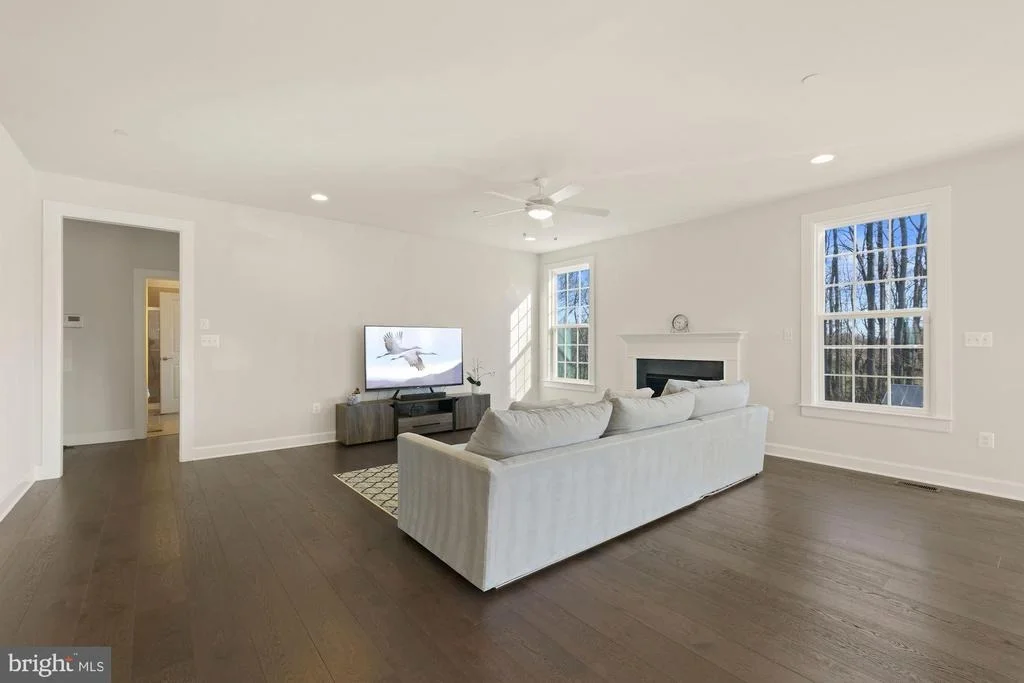 Photo of 137 GREENTREE FARM DRIVE