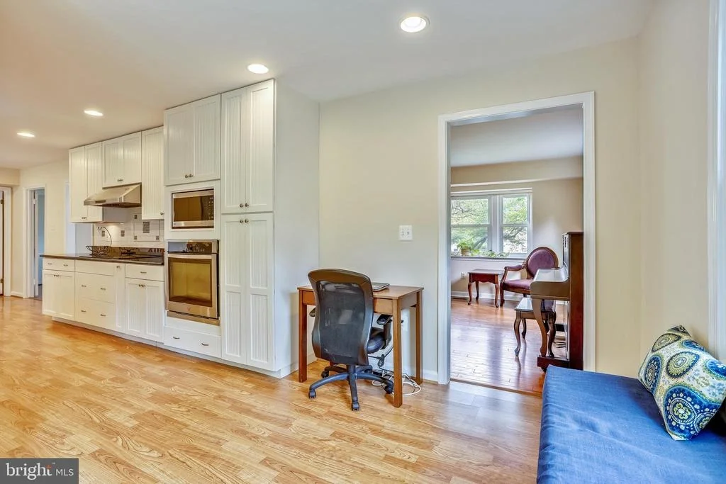 Photo of 14020 RIPPLING BROOK DRIVE