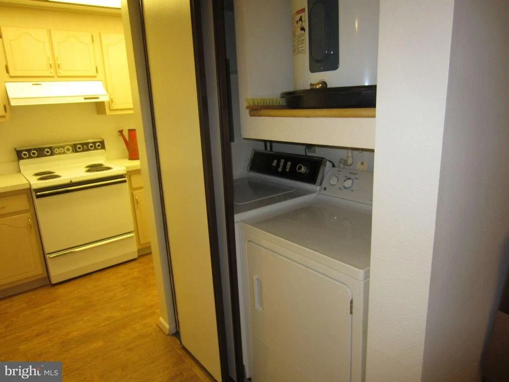 Photo of Unit 143E at 3501 FOREST EDGE DRIVE NE