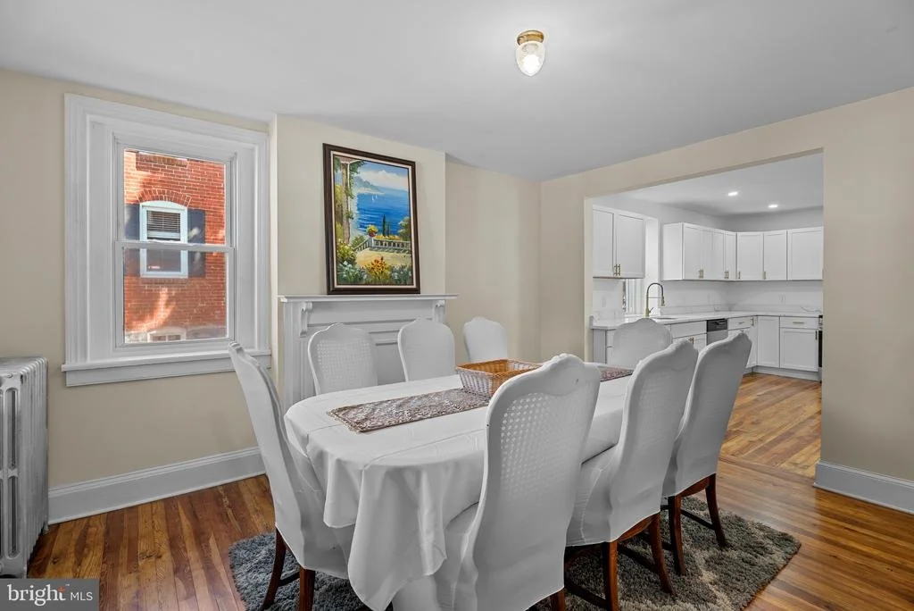 Photo of 6822 BUCKINGHAM LANE