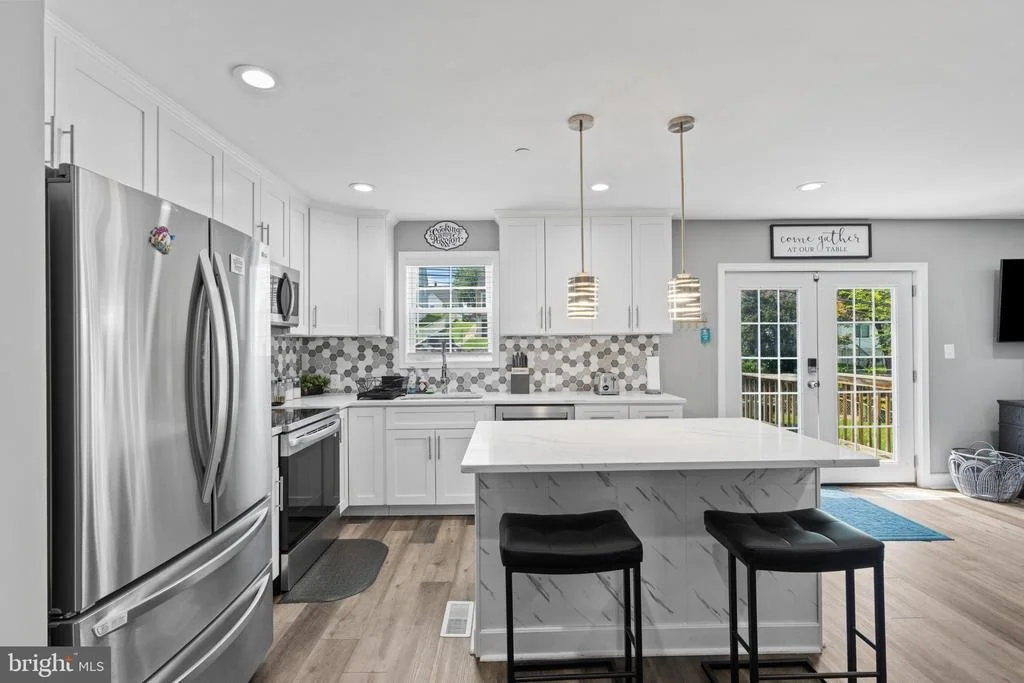 Photo of 209 W EDGEVALE ROAD