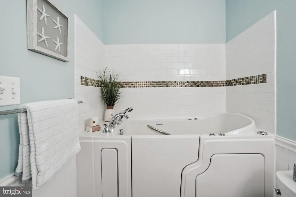 Photo of 4001 BARNSLEY LANE