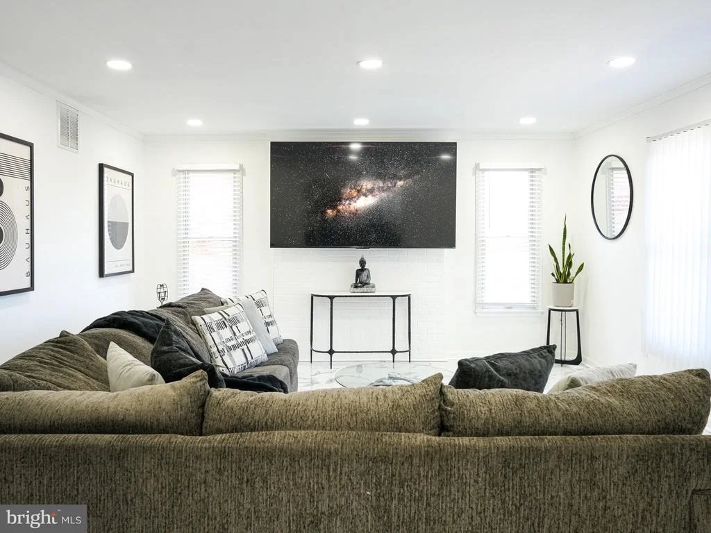 Photo of 2111 WARREN WAY DRIVE