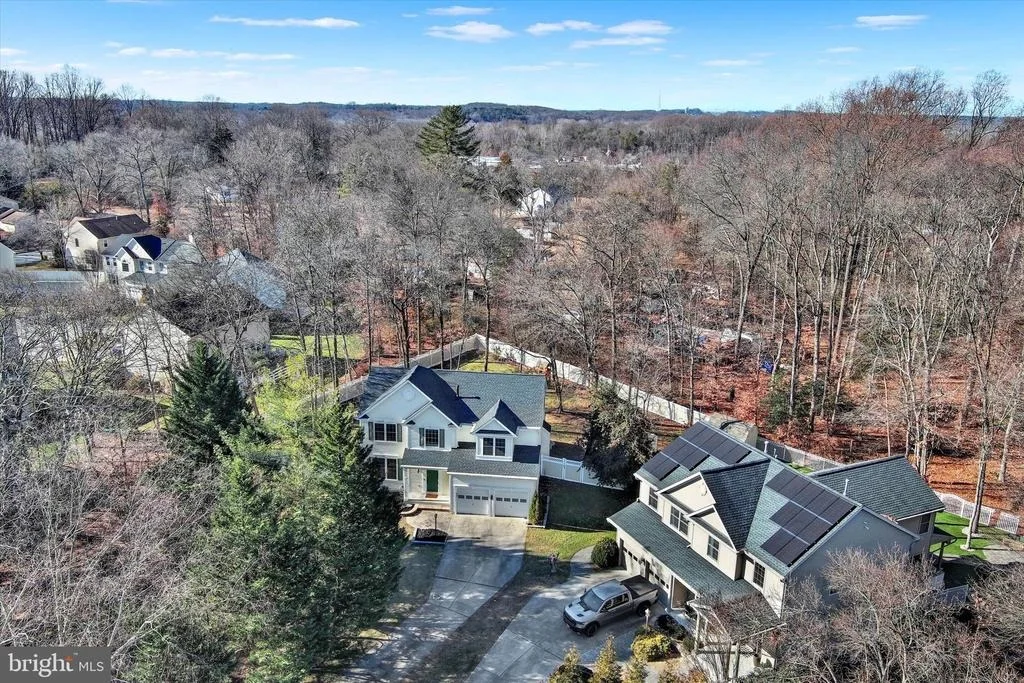 Photo of 1590 CHAPMAN ROAD