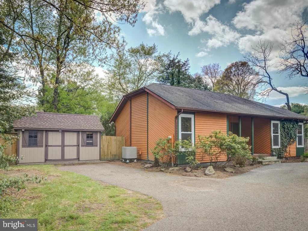 Photo of 370 WILETT DRIVE