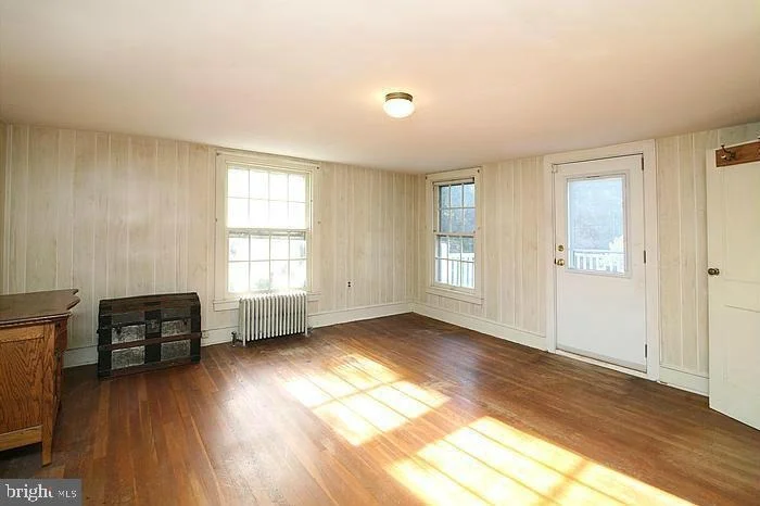 Photo of 5439 SHOOKSTOWN ROAD