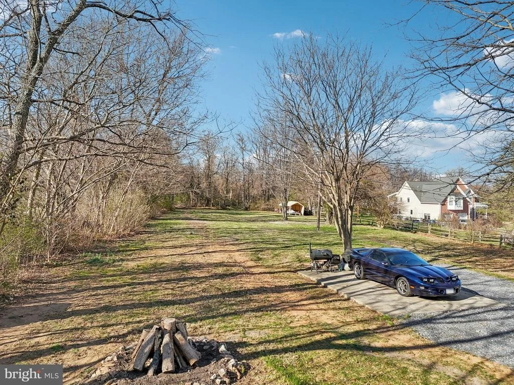 Photo of 9453 HOLSEY ROAD