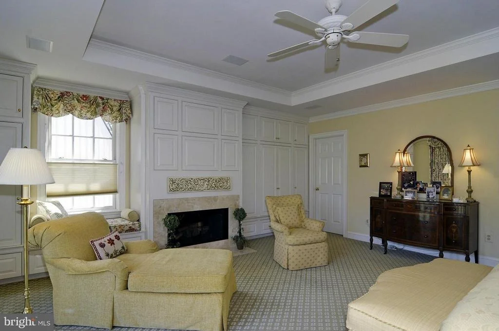 Photo of 330 SPRINGBROOK DRIVE