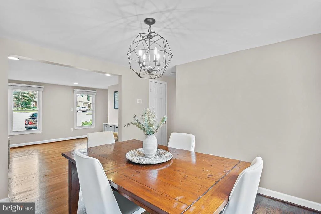 Photo of 6324 SUNHIGH PLACE