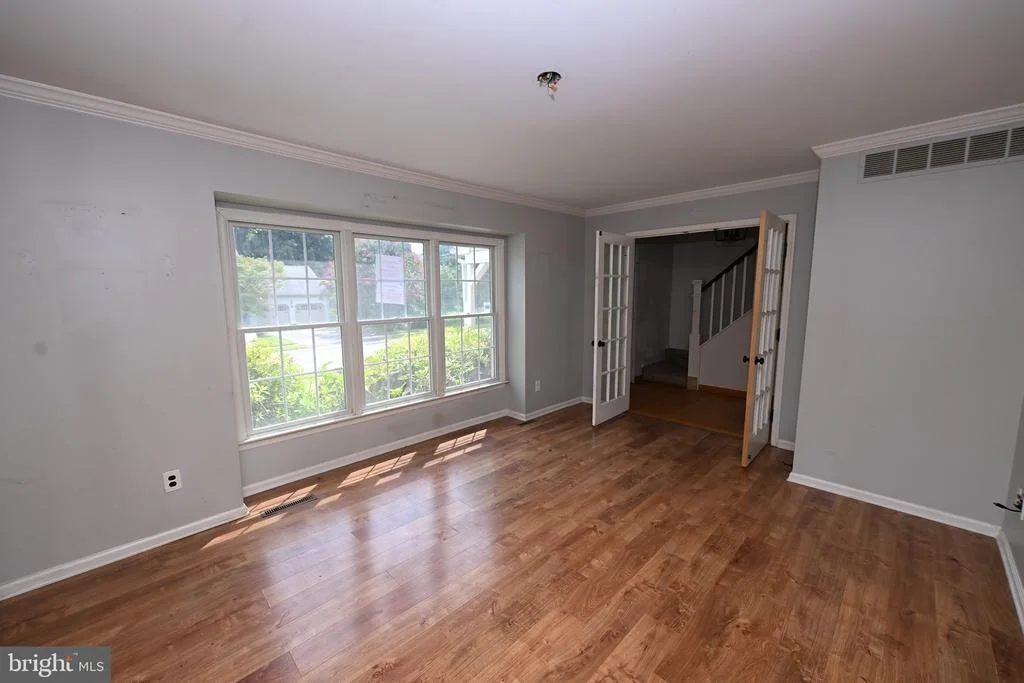 Photo of 5 RIDGEWOOD DRIVE