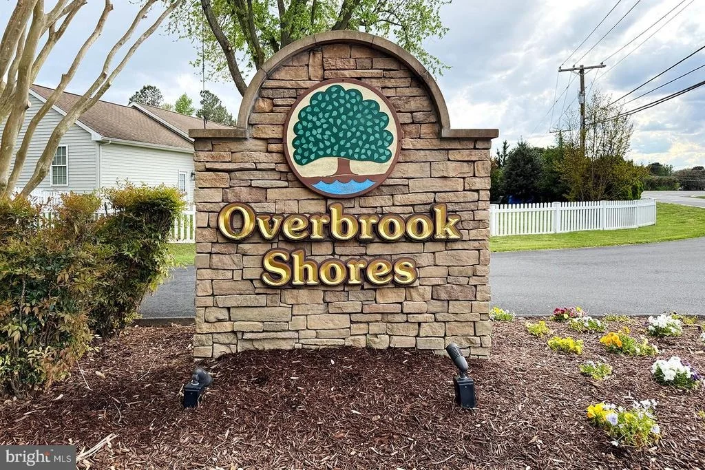Photo of 30390 E MILL RUN