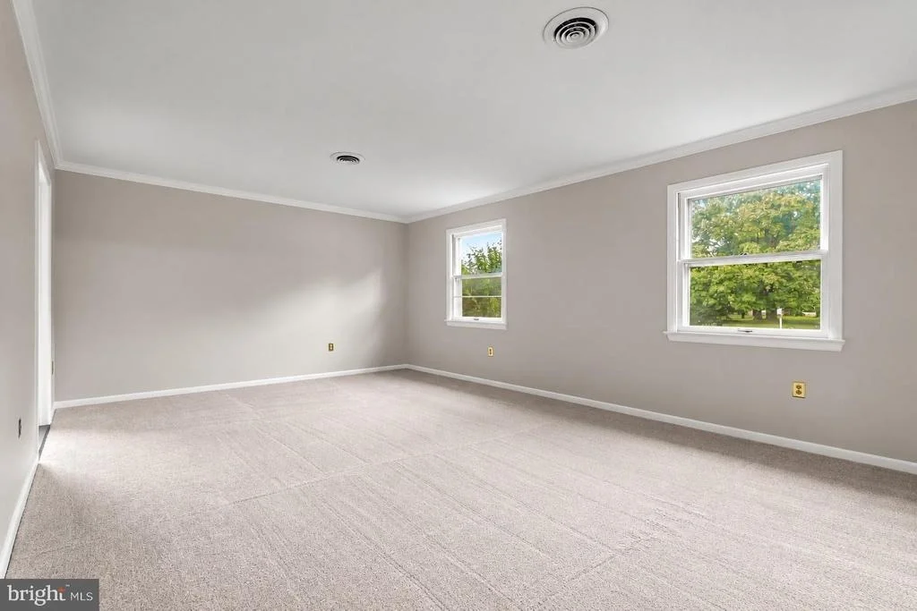 Photo of 6903 GREENVALE COURT