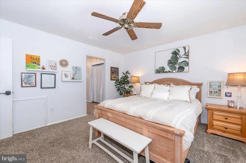Photo of 8413 MOUNTAIN LAUREL LANE