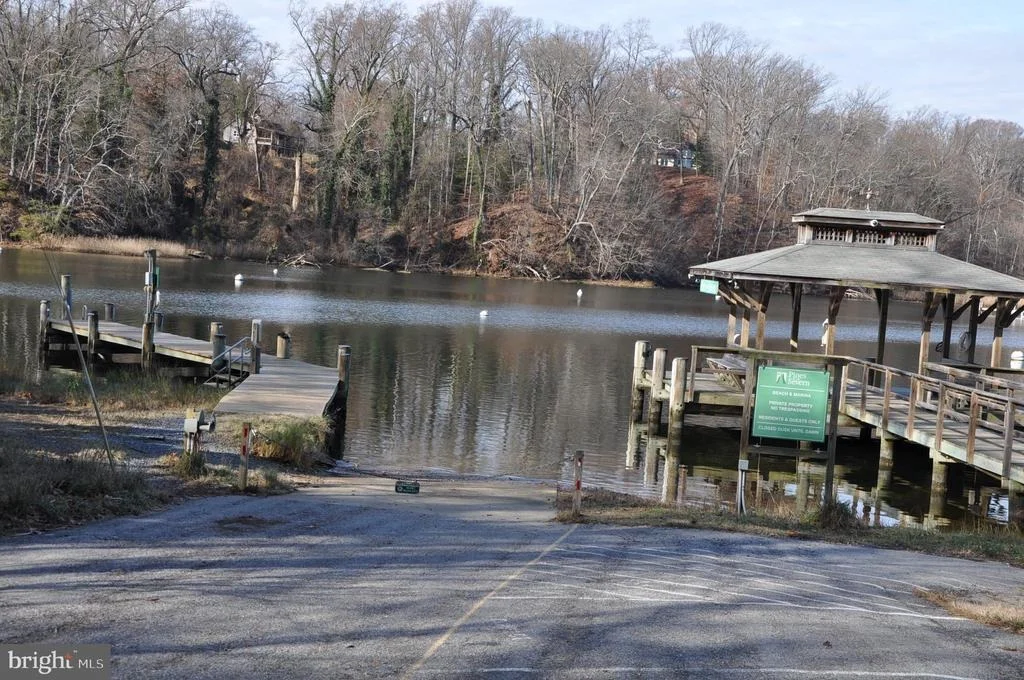 Photo of 1465 RIDGEWAY