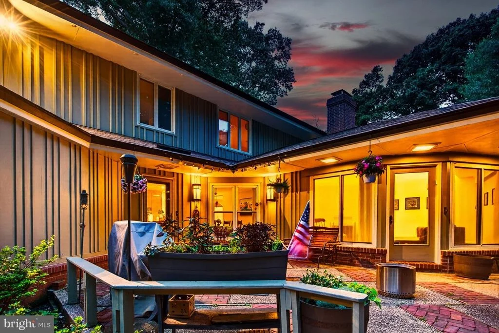 Photo of 1118 ORCHARD WAY