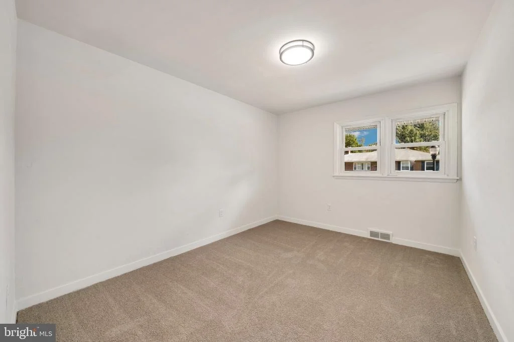 Photo of 615 TANEY AVENUE