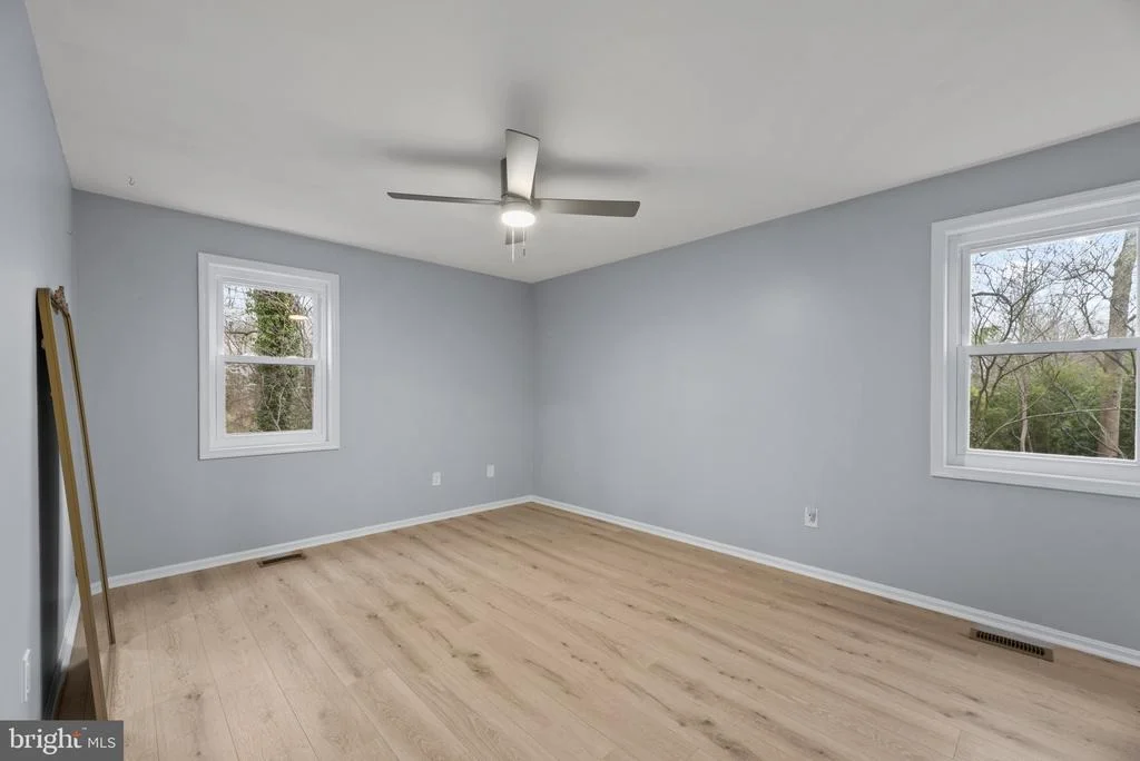 Photo of 9947 BOYDS TURN ROAD