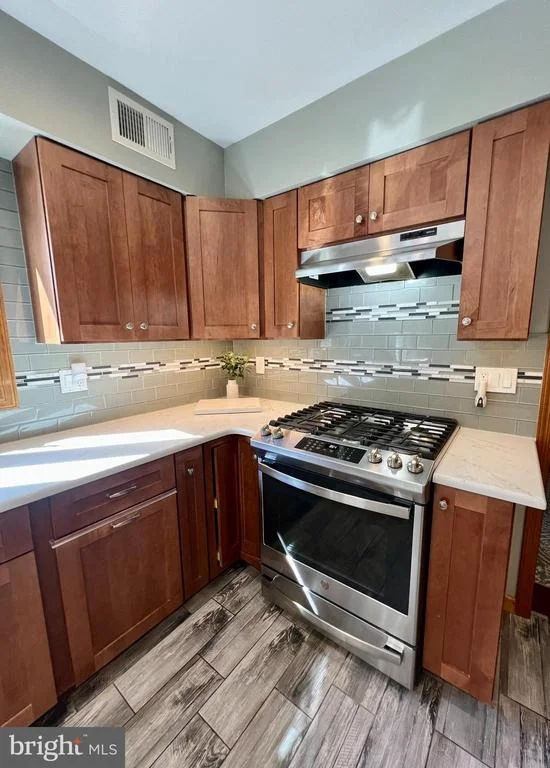Photo of 10 TIMBER WOLF DRIVE