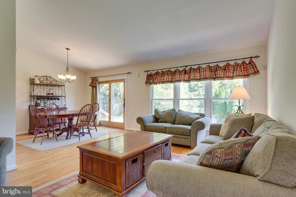 Photo of 16009 WALLINGFORD ROAD