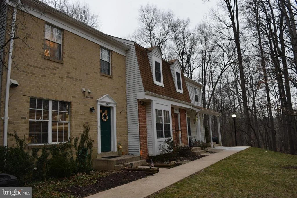 Photo of Unit 13 at 17429 PIPERS WAY