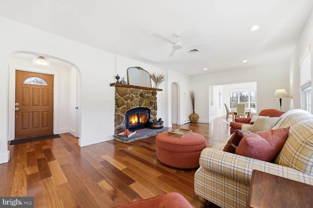 Photo of 862 CENTRAL AVENUE