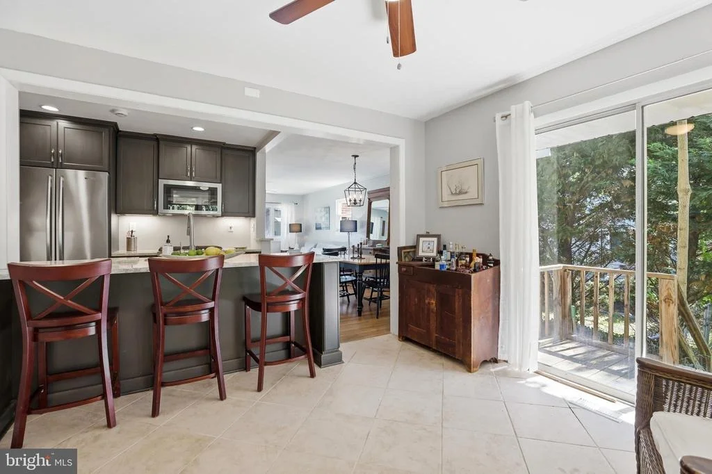 Photo of 735 WARREN DRIVE