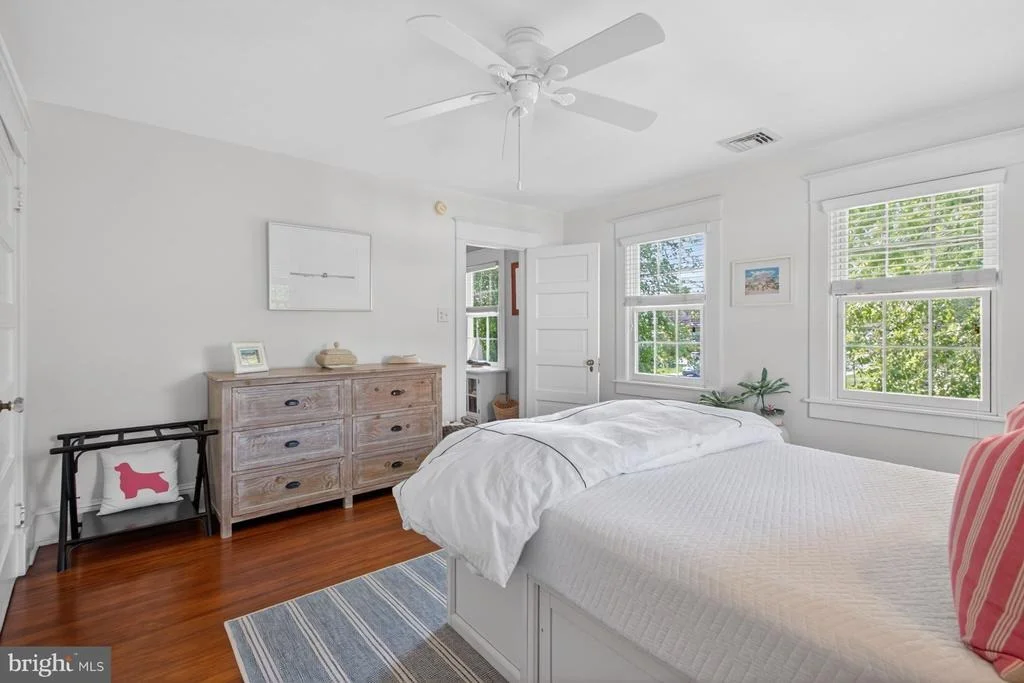 Photo of 829 SAVANNAH ROAD
