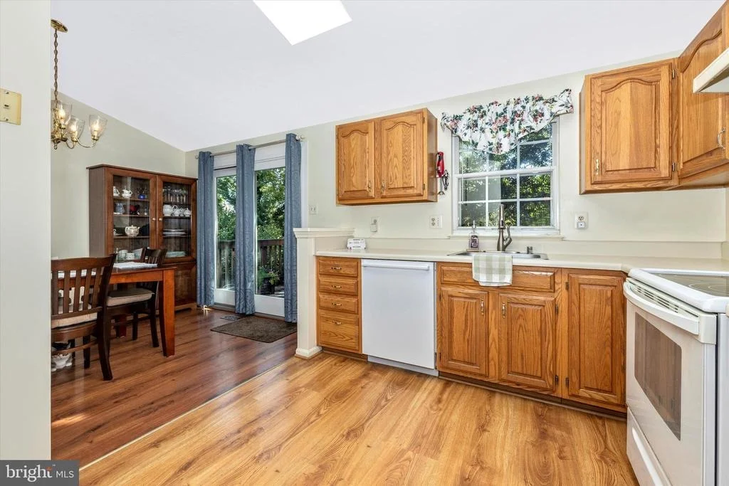 Photo of 1001 CHINABERRY DRIVE