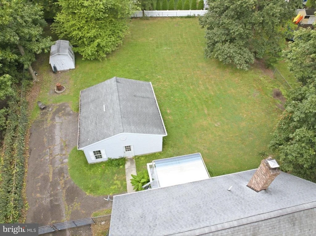 Photo of 912 BUCKINGHAM DRIVE