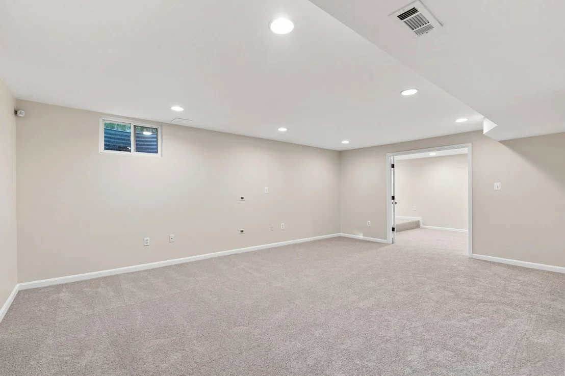 Photo of 15212 BAILEYS LANE