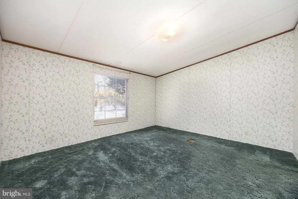 Photo of 22147 ROYAL OAK ROAD