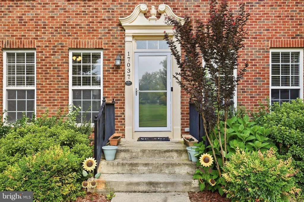 Photo of 17037 LOFTRIDGE LANE