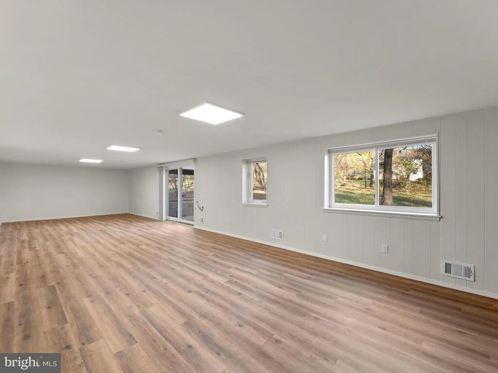 Photo of 5013 ELIOTS OAK ROAD