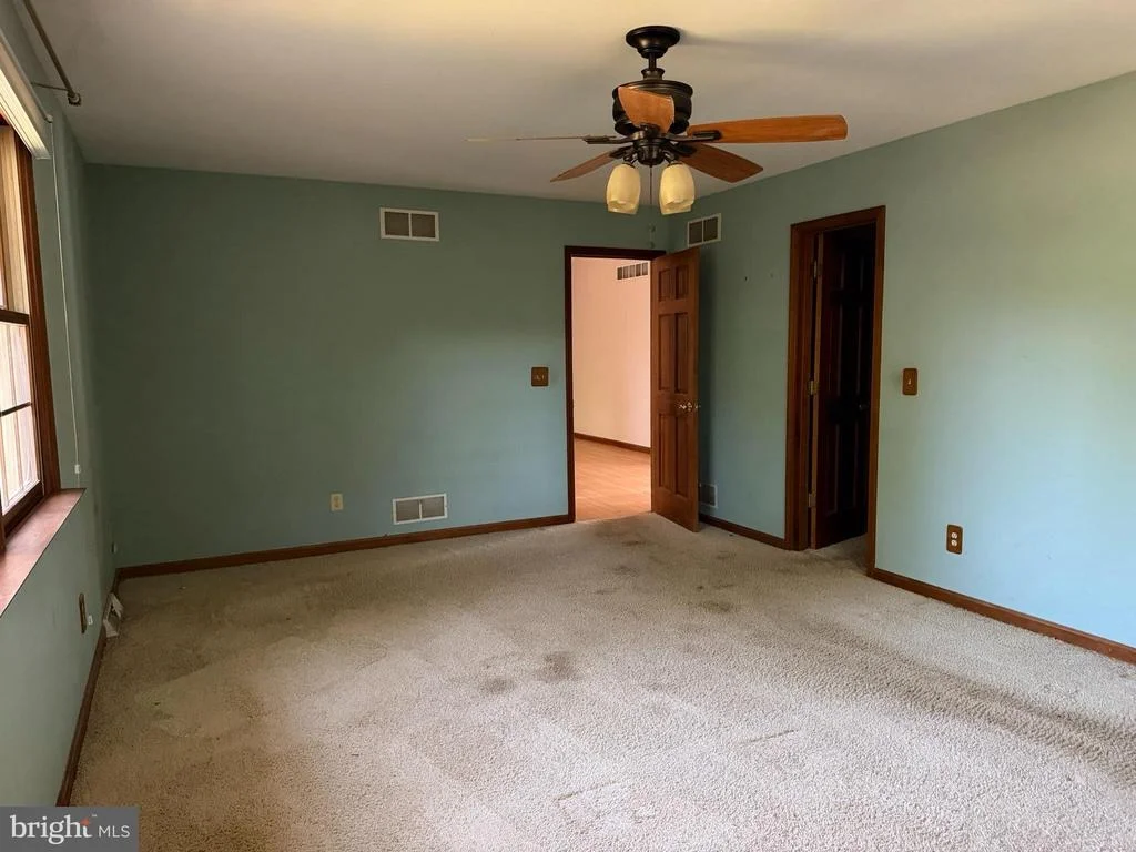 Photo of 37 JOHN ANDREWS DRIVE