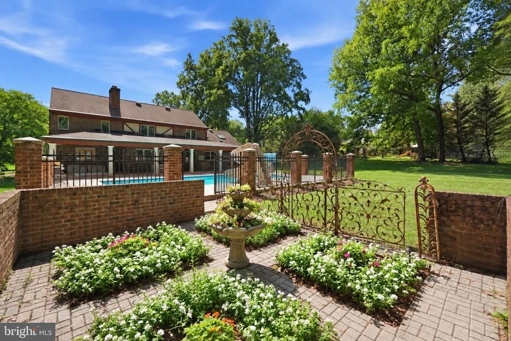 Photo of 10804 LOCKLAND ROAD