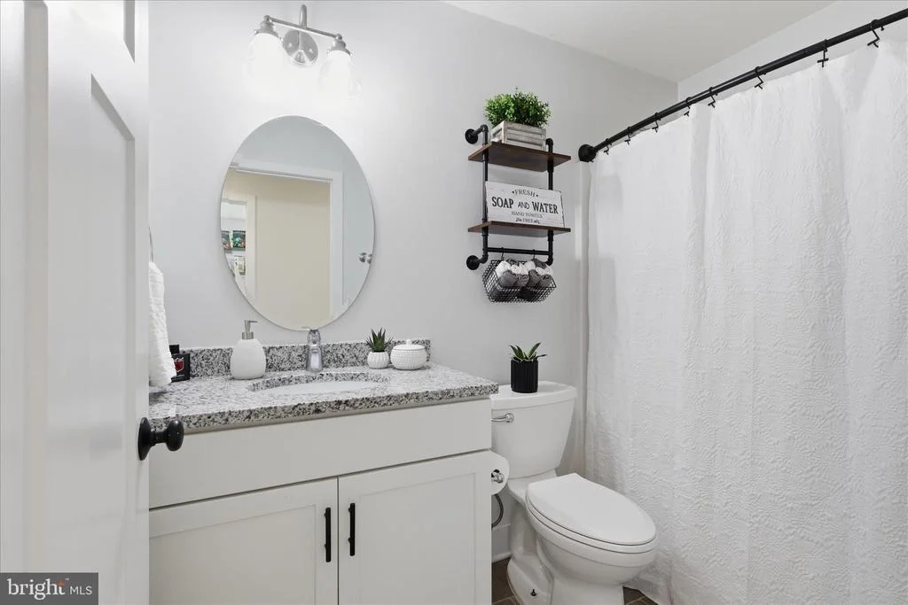 Photo of 9404 ROBERT E LEE DRIVE