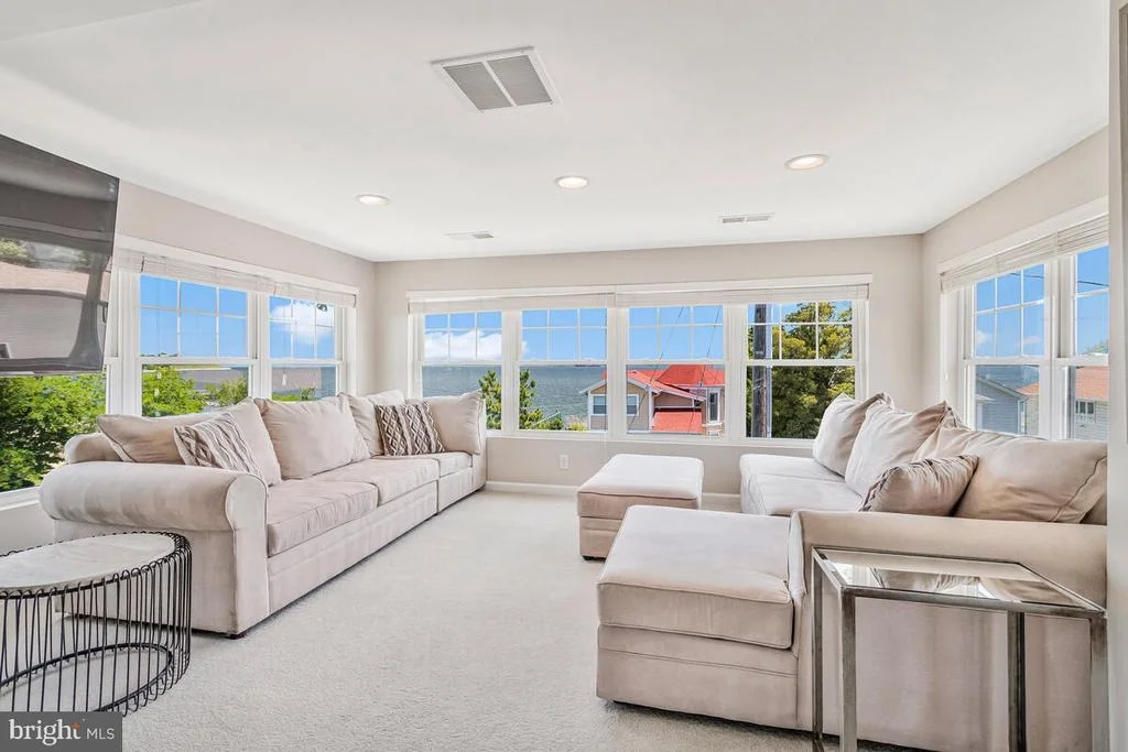 Photo of 3300 SHORE DRIVE