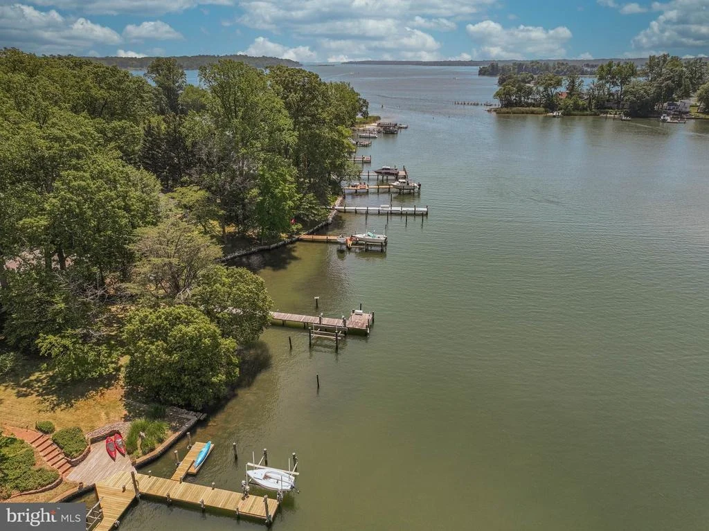 Photo of 528 GRAYS CREEK ROAD