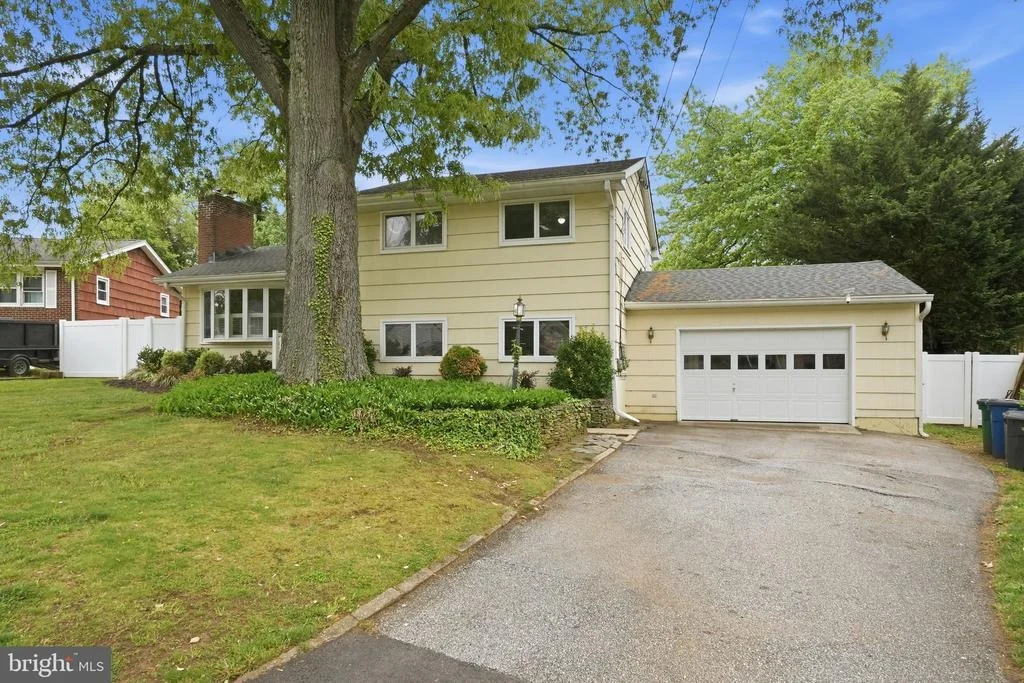 Photo of 1609 CEDAR PARK ROAD