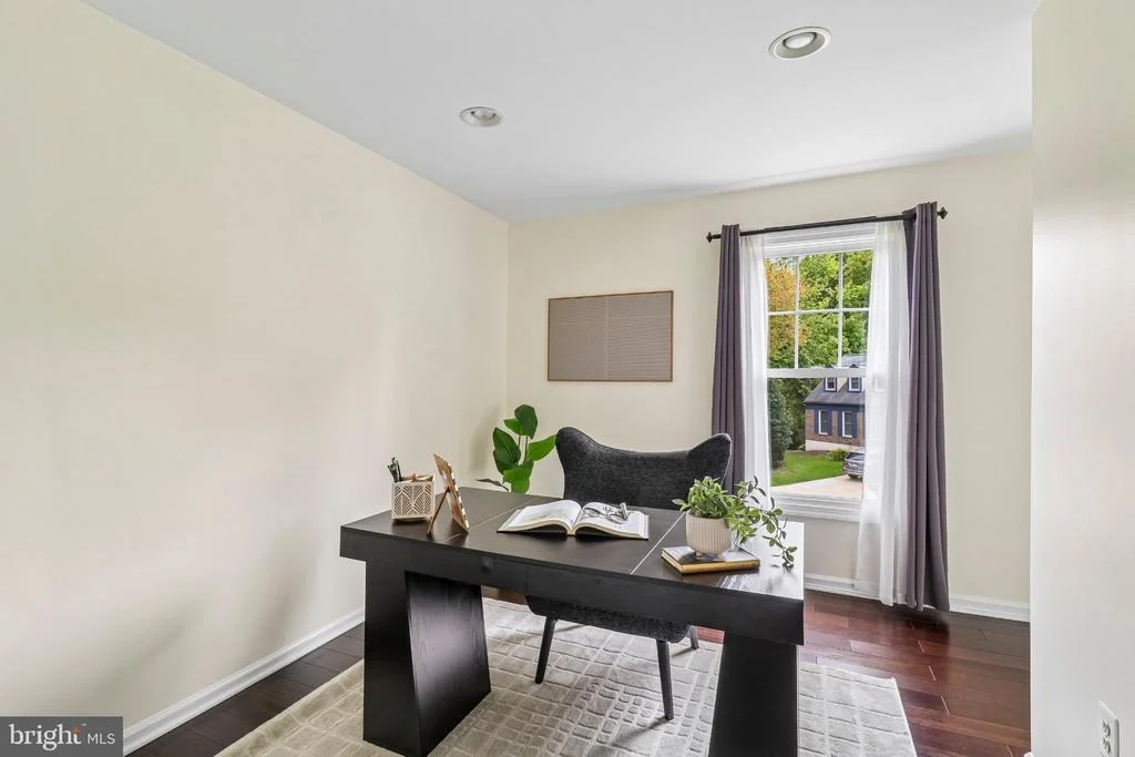 Photo of 11400 SYMPHONY WOODS LANE