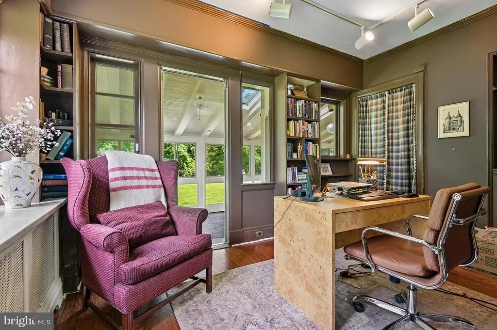 Photo of 2209 KEN OAK ROAD