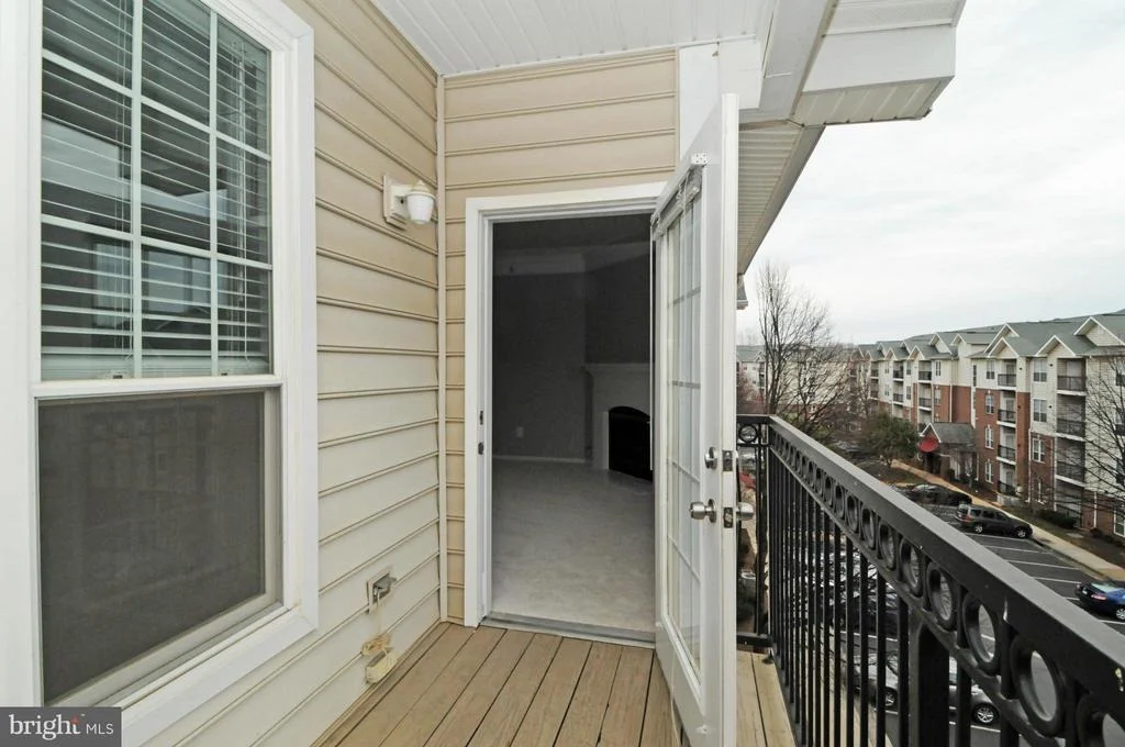 Photo of Unit 4415 at 1580 SPRING GATE DRIVE