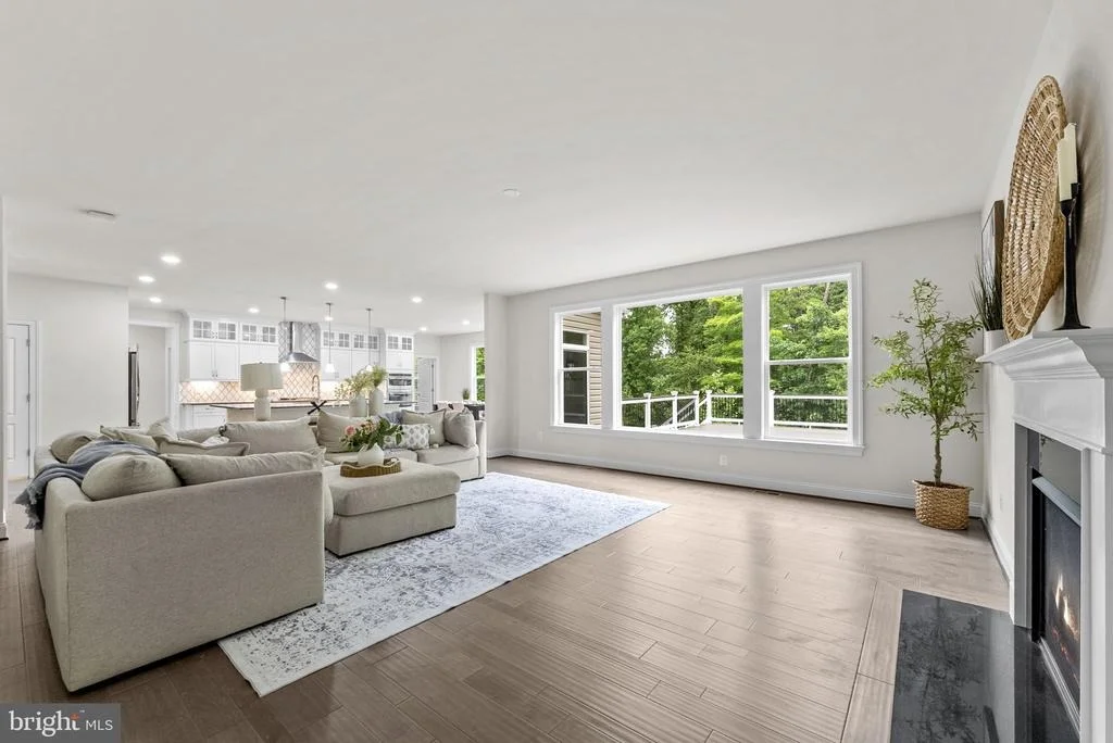 Photo of 23754 KILKERRAN DRIVE