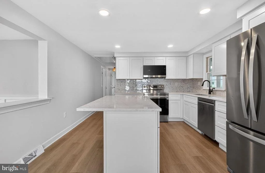 Photo of 118 CHESAPEAKE DRIVE