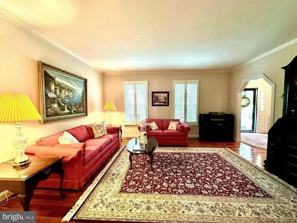 Photo of 616 SILVERSTONE COURT